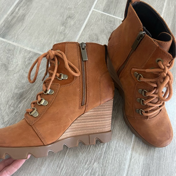 Sorel Wedges Sz 7 Camel Brown - Picture 3 of 6